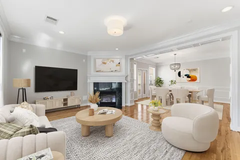 $3,200 | 827 Rosine Street, Houston, TX 77019