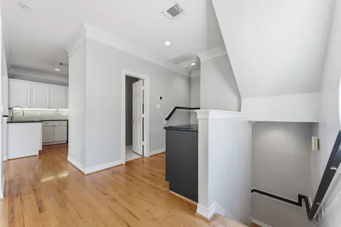 $3,200 | 827 Rosine Street, Houston, TX 77019