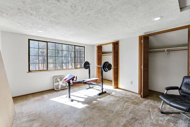 $749,999 | 15817 South Whitehouse Lane, Cheney, WA 99004