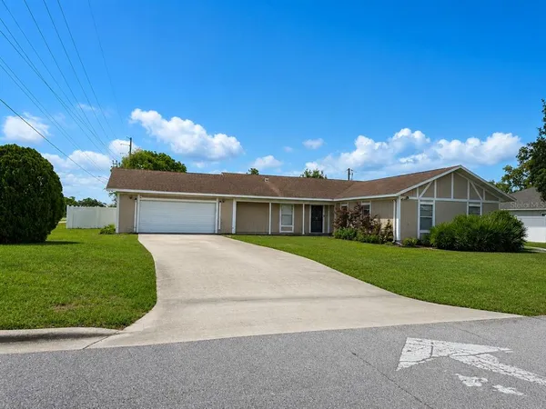 $315,000 | 1540 Jupiter Avenue, Deltona, FL 32738