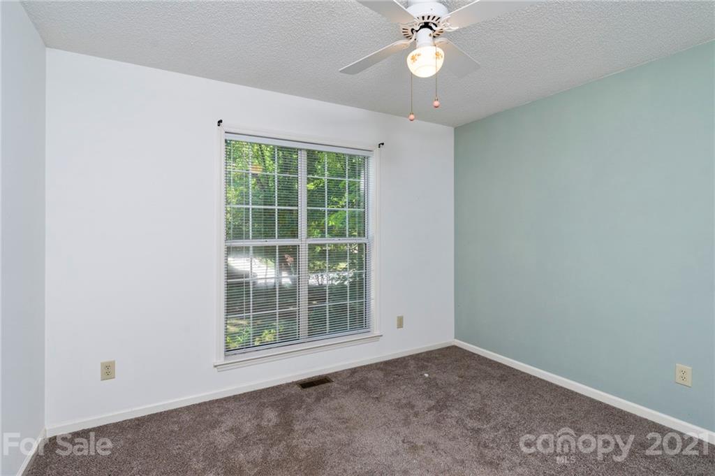 8265 Hunley Ridge Road Matthews, NC 28104 - Photo 14 of 26 Gallery Image 14
