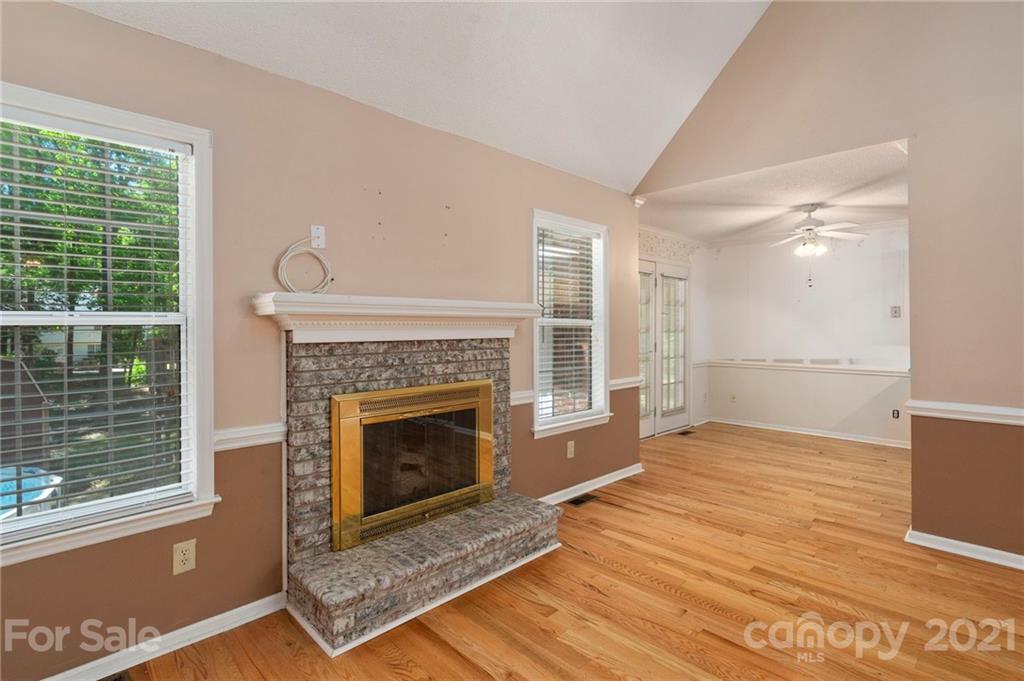 8265 Hunley Ridge Road Matthews, NC 28104 - Photo 5 of 26 Gallery Image 5