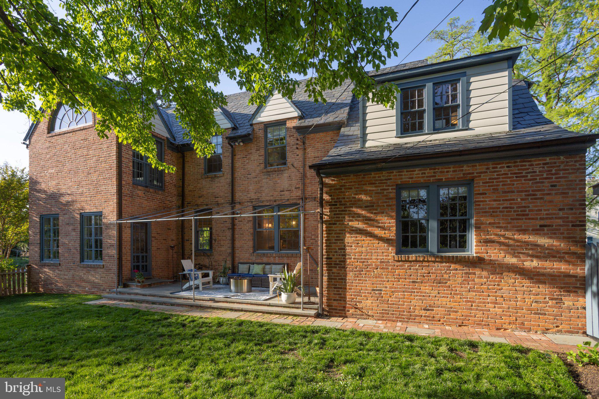 7005 Copeleigh Road Baltimore, MD 21212 - Photo 48 of 51 Charming brick home with blue stone patio.