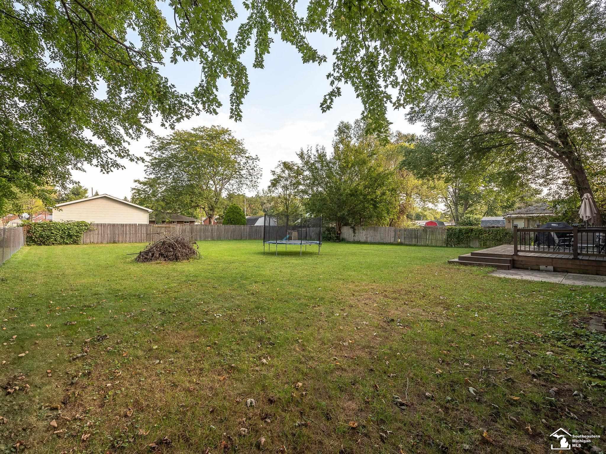 734 West Dean Road Temperance, MI 48182 - Photo 14 of 22