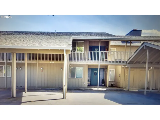 $379,950 | 68651 East Bowmans Circle, Welches, OR 97067