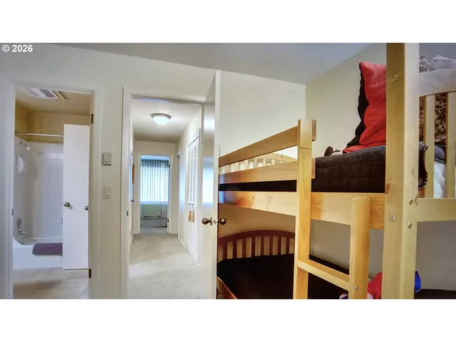 $379,950 | 68651 East Bowmans Circle, Welches, OR 97067