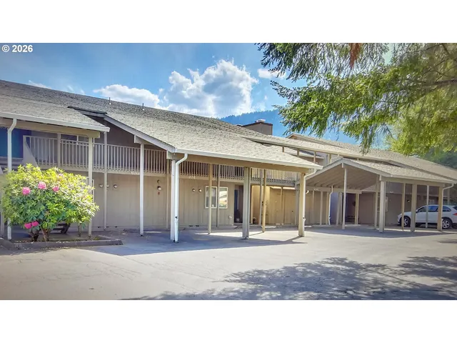 $379,950 | 68651 East Bowmans Circle, Welches, OR 97067