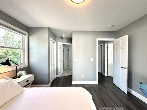 $3,600 | 90 Wolcott Avenue, Unit 1, Middletown, RI 02842