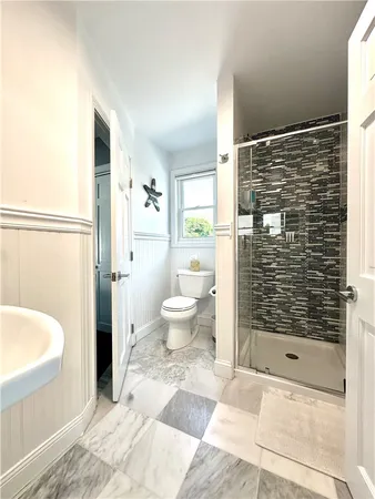 $3,600 | 90 Wolcott Avenue, Unit 1, Middletown, RI 02842