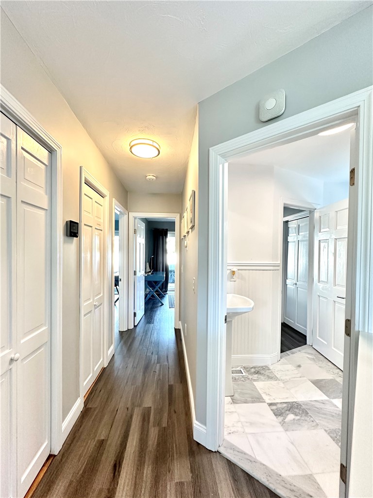 90 Wolcott Avenue, Unit 1 Middletown, RI 02842 - Photo 3 of 22
