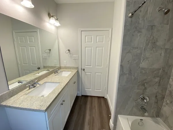 $1,625 | 8214 Parker Road, Unit A, Houston, TX 77078