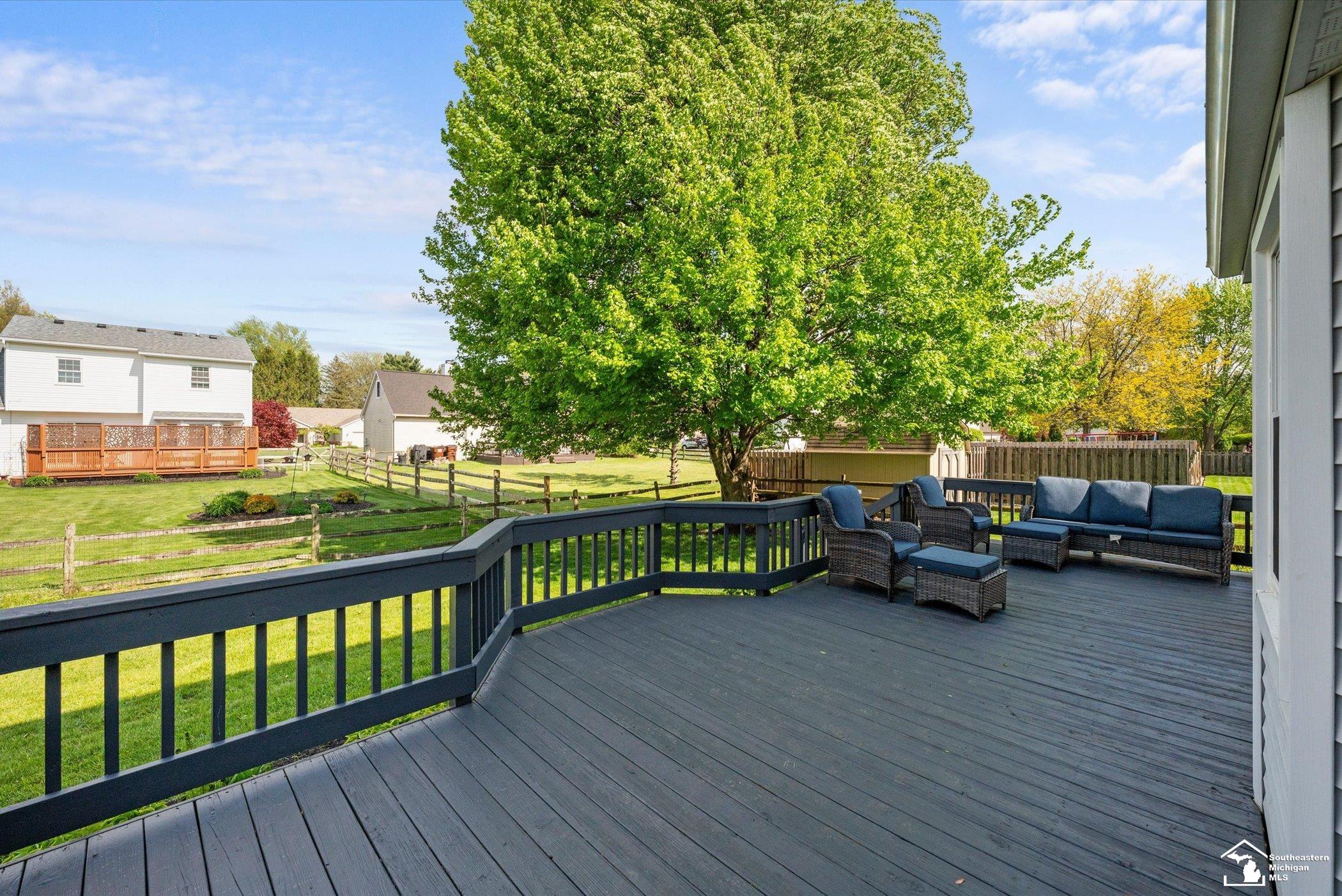 7334 Sun Valley Court Temperance, MI 48182 - Photo 36 of 40