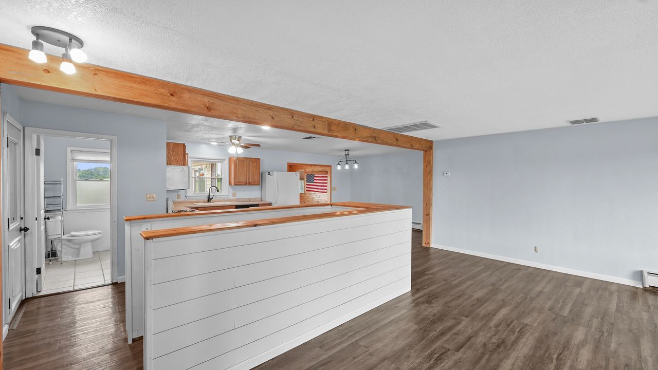 10009 Wolf Road Geneseo, IL 61254 - Photo 12 of 63