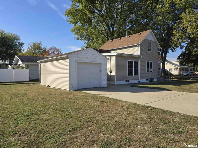 $133,900 | 1312 Sommerset Street, Pekin, IL 61554