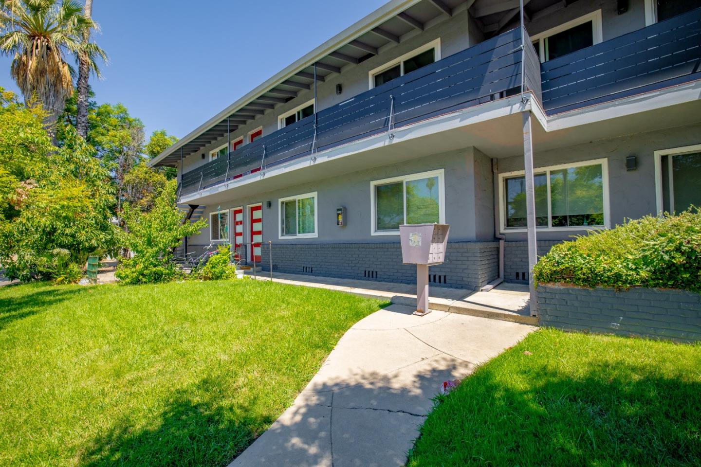 430 Dunster Drive Campbell, CA 95008 - Photo 5 of 31 a house with garden in front of it