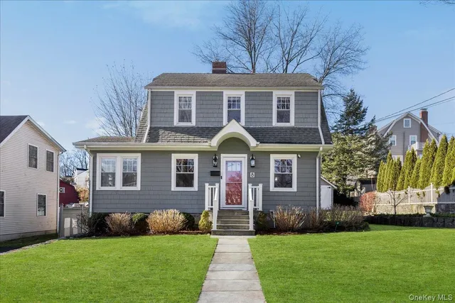 $699,000 | 8 Glen Avenue, Port Chester, NY 10573