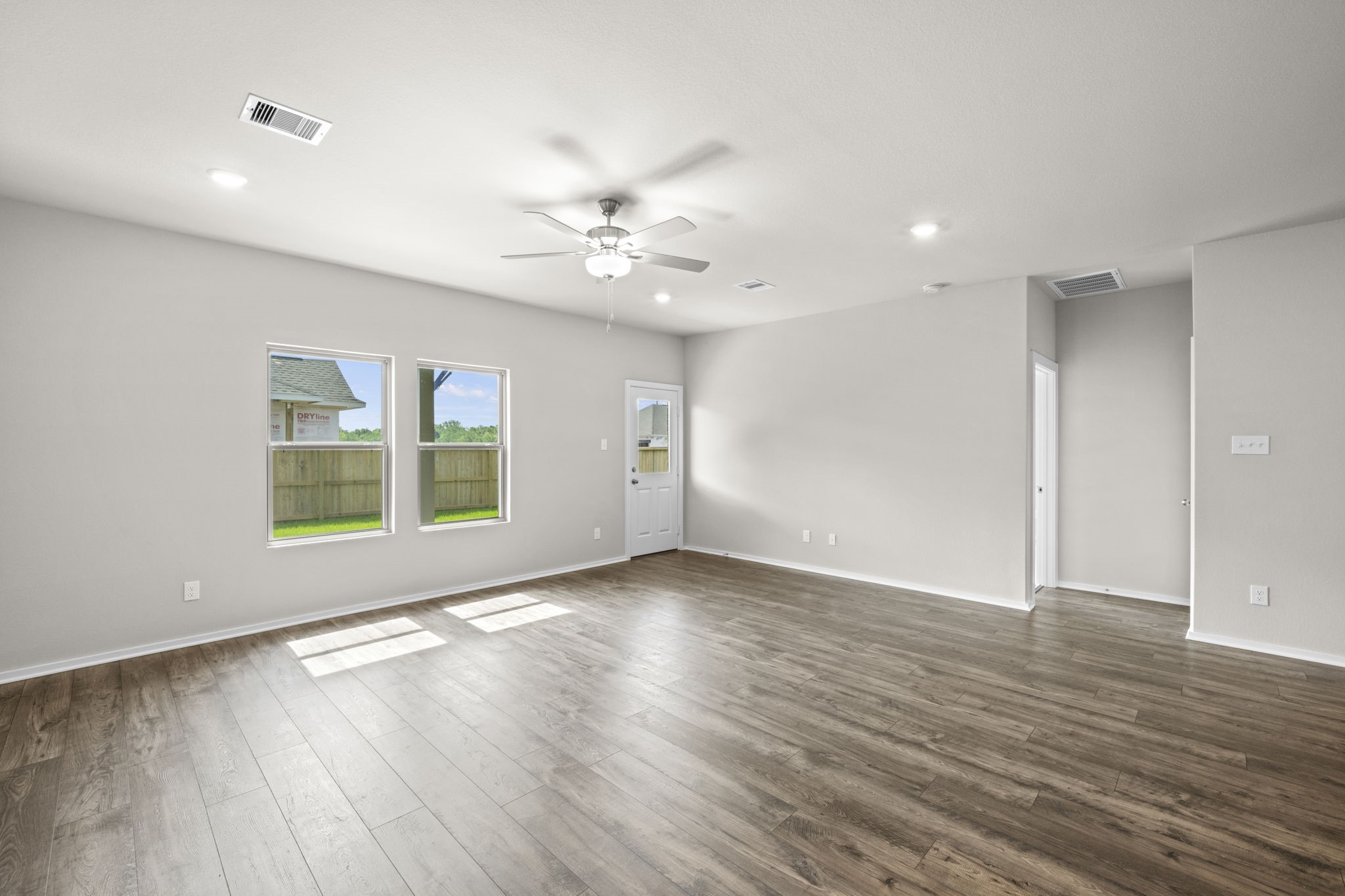 3502 Atlas Pt Lane Angleton, TX 77515 - Photo 11 of 23