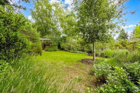 $1,375,000 | 7960 Bella Vista Drive, Sebastopol, CA 95472