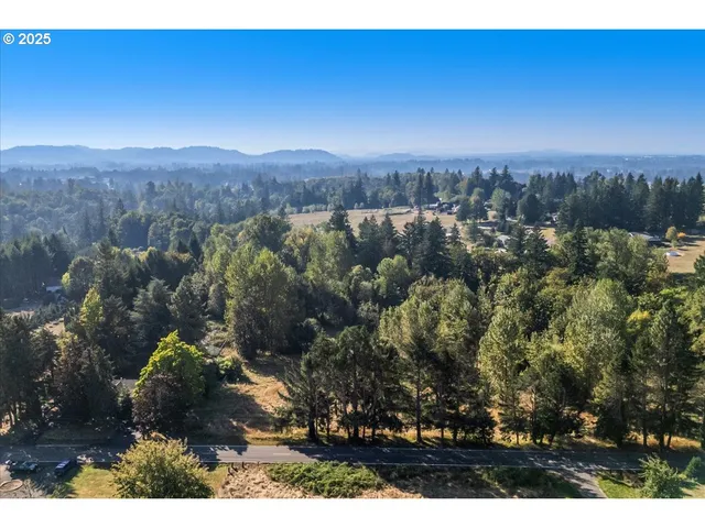 $799,900 | 4211 Southeast 322 Avenue, Troutdale, OR 97060