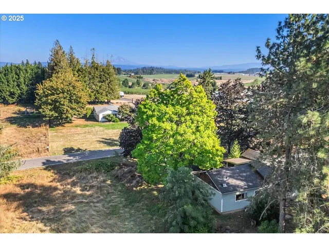 $799,900 | 4211 Southeast 322 Avenue, Troutdale, OR 97060