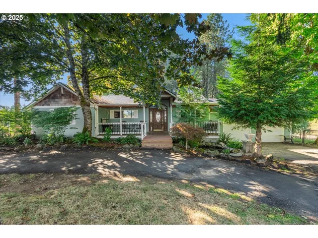 $799,900 | 4211 Southeast 322 Avenue, Troutdale, OR 97060