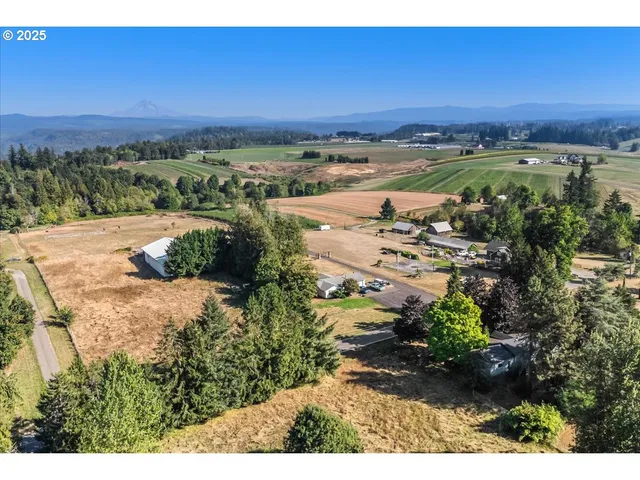 $799,900 | 4211 Southeast 322 Avenue, Troutdale, OR 97060