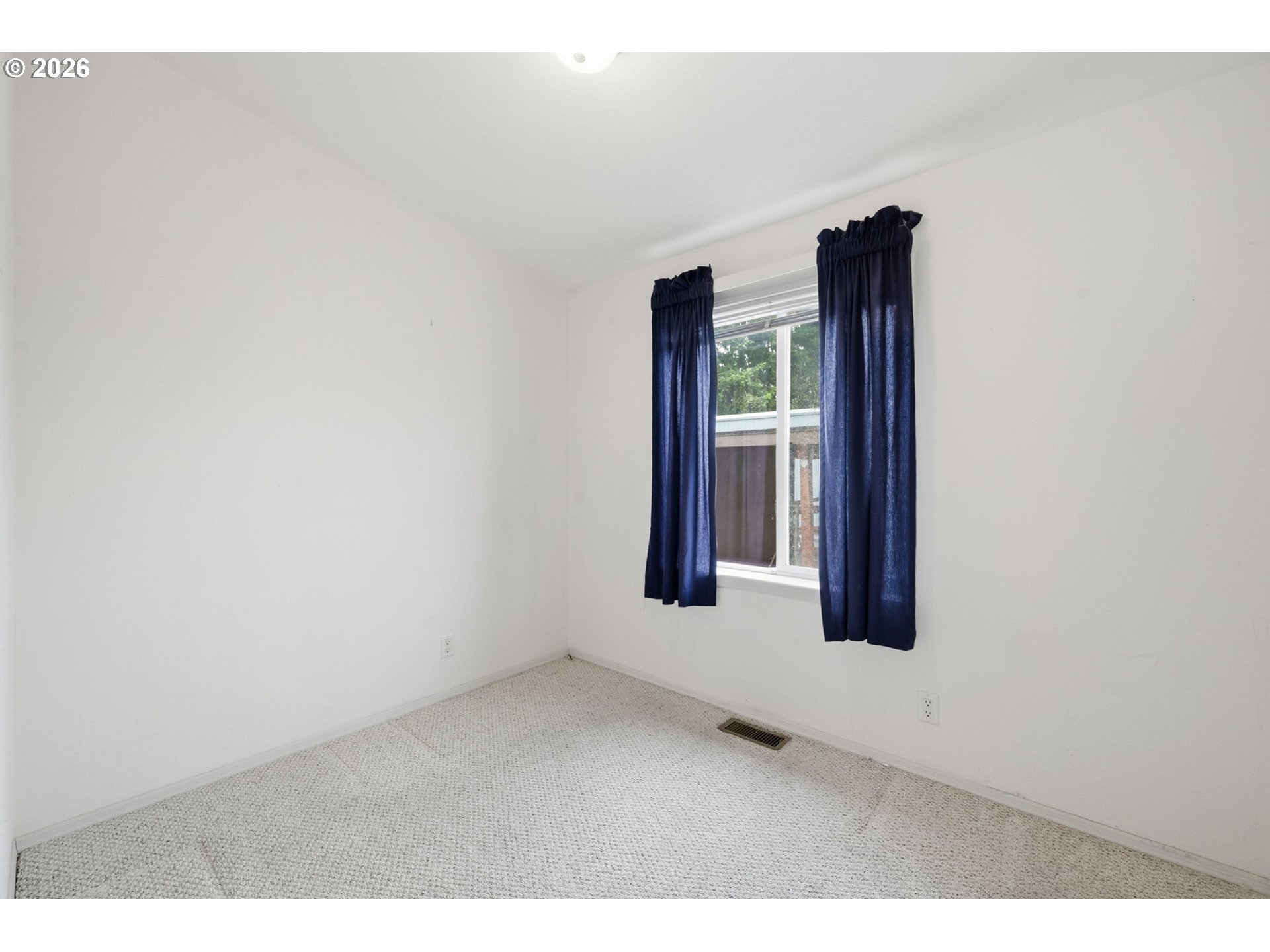 2150 Laura Street, Unit 113 Springfield, OR 97477 - Photo 20 of 28