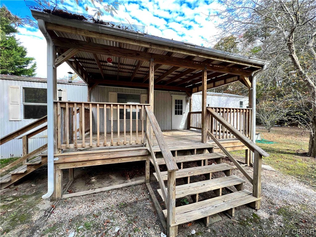 1295 Kates Neck Road Locust Hill, VA 23092 - Photo 8 of 24 View of deck