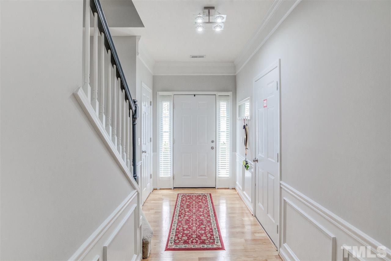 5540 Red Robin Road Raleigh, NC 27613 - Photo 4 of 30