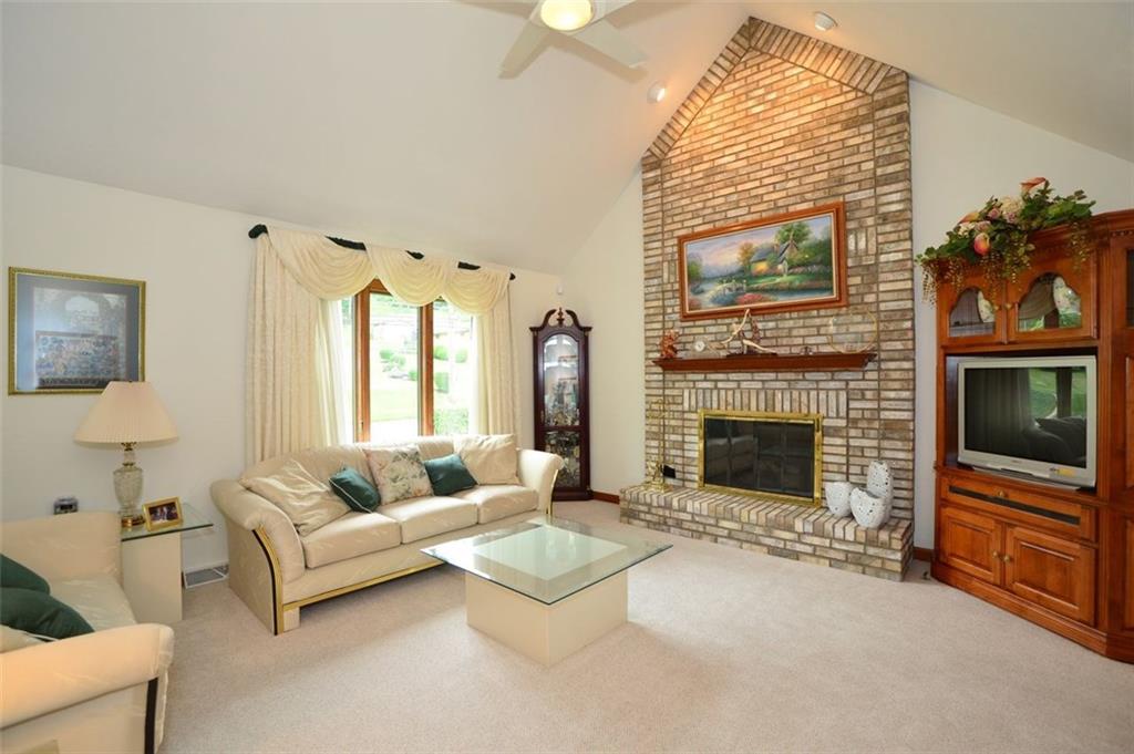 5177 Curry Road Pittsburgh, PA 15236 - Photo 3 of 25 Gallery Image 3
