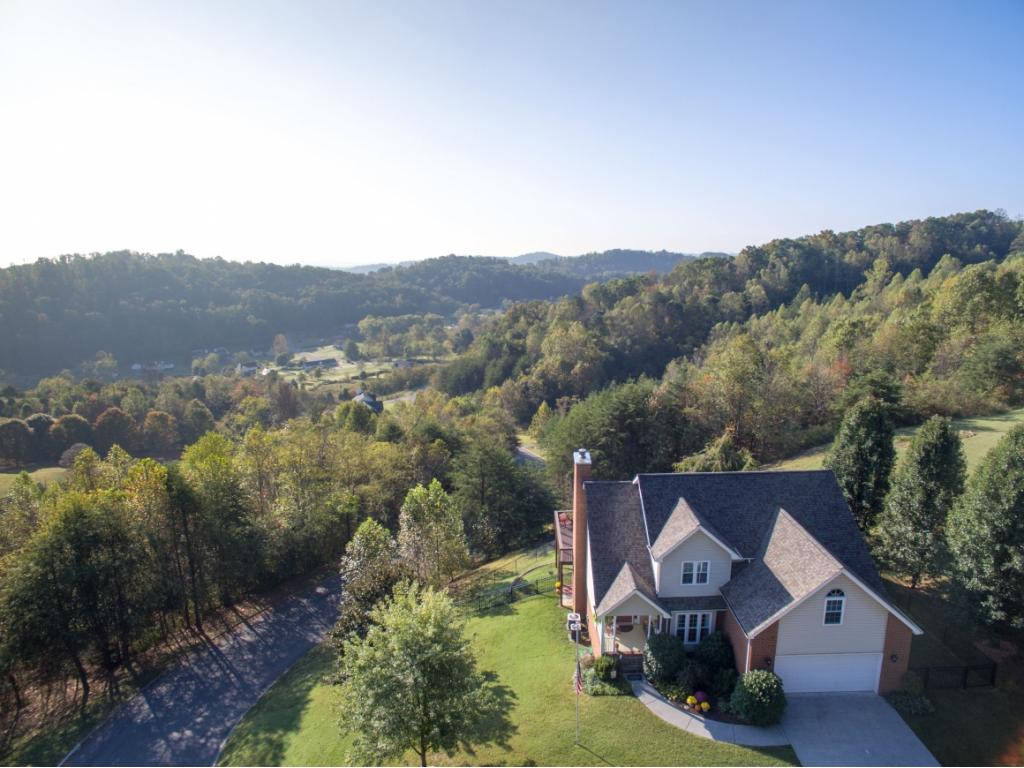 437 Hidden Acres Road Kingsport, TN 37664 - Photo 30 of 36 Photo 30