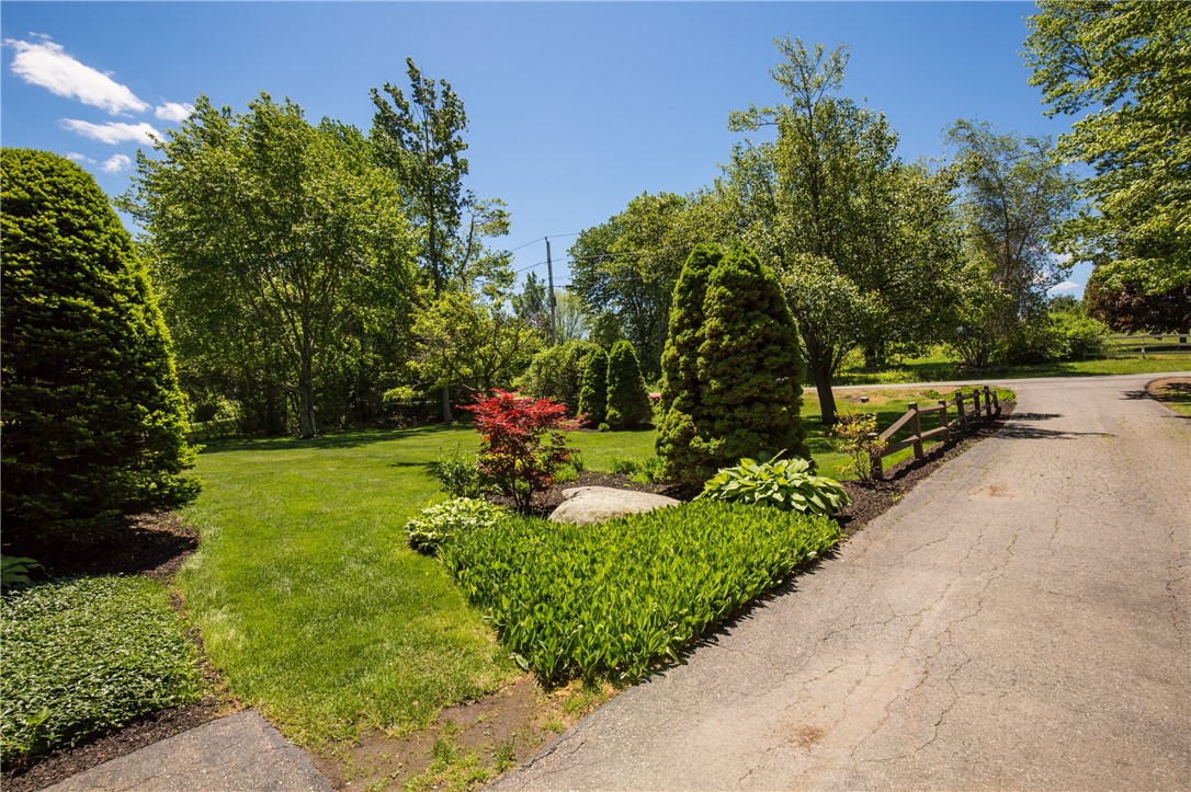 323 Town Farm Road Burrillville, RI 02859 - Photo 3 of 29 Gallery Image 3
