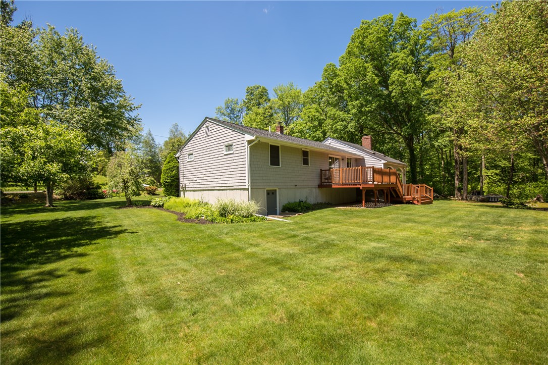 323 Town Farm Road Burrillville, RI 02859 - Photo 9 of 29 Gallery Image 9