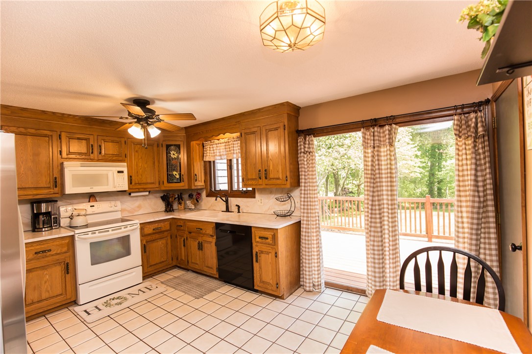 323 Town Farm Road Burrillville, RI 02859 - Photo 10 of 29 Gallery Image 10