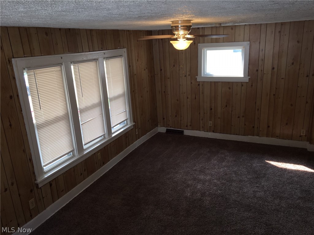1095 Reed Avenue Akron, OH 44306 - Photo 8 of 33 Gallery Image 8