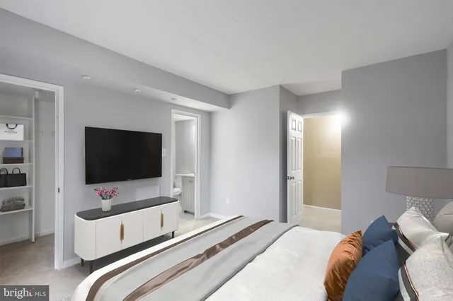 a view of an empty walk in closet