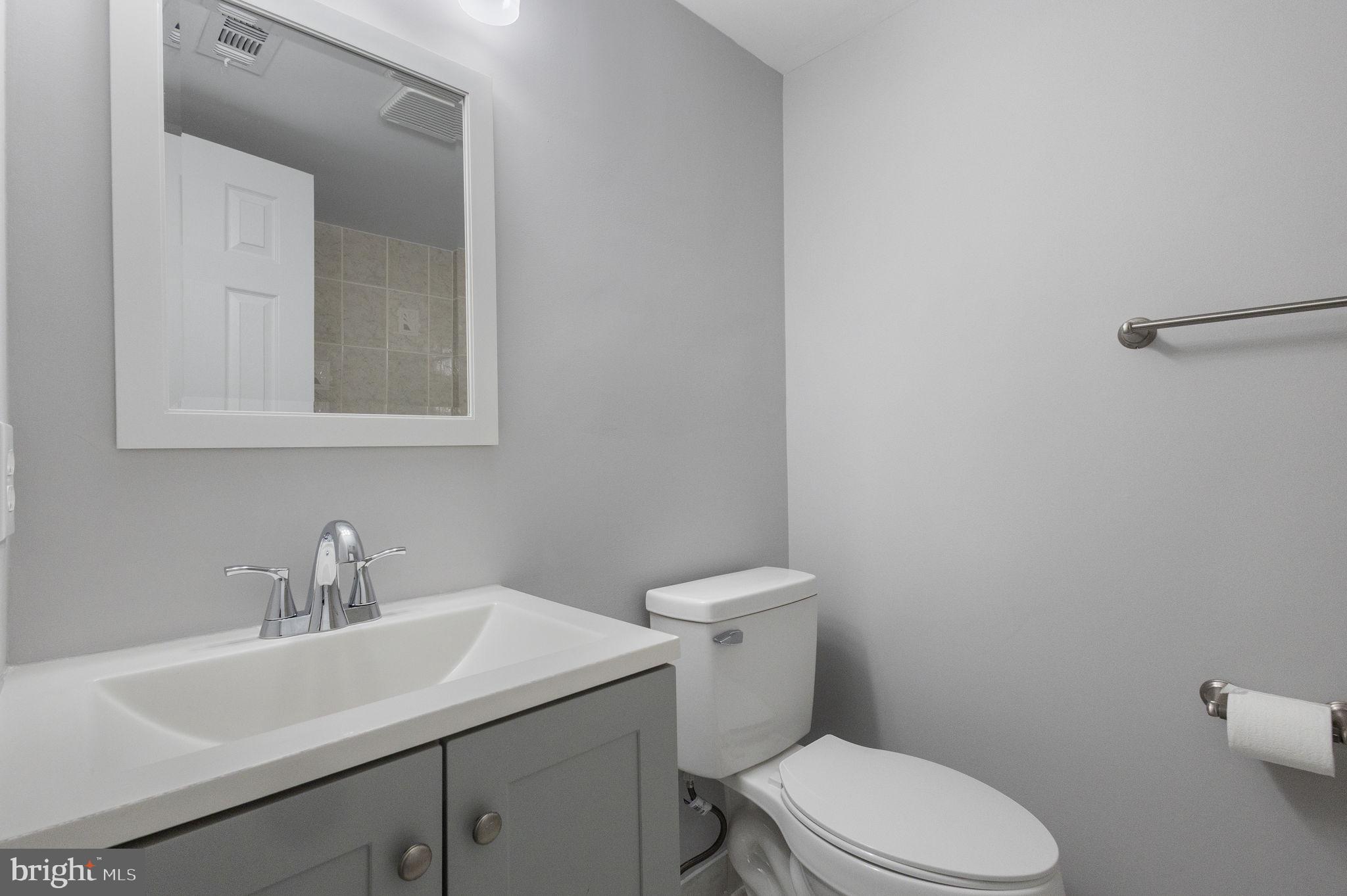 11654 Stoneview Square, Unit 94/1B Reston, VA 20191 - Photo 29 of 46