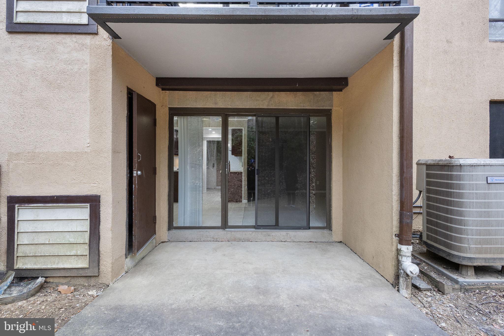 11654 Stoneview Square, Unit 94/1B Reston, VA 20191 - Photo 32 of 46