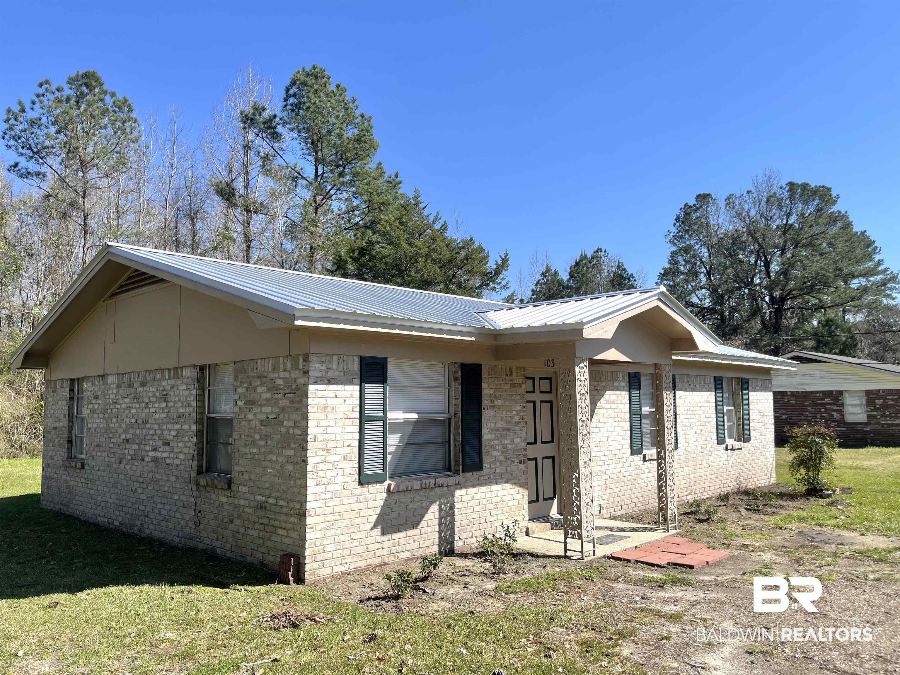 103 Roadway Street Brewton, AL 36426 - Photo 1 of 13