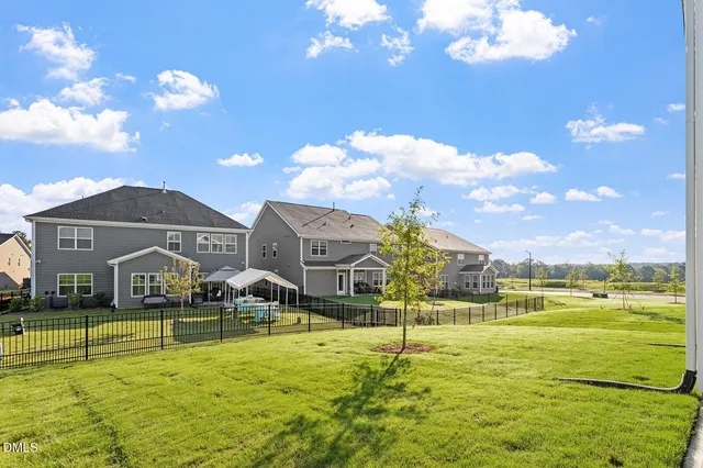 $699,000 | 3015 Dog Rose Drive, Unit 170, Durham, NC 27703