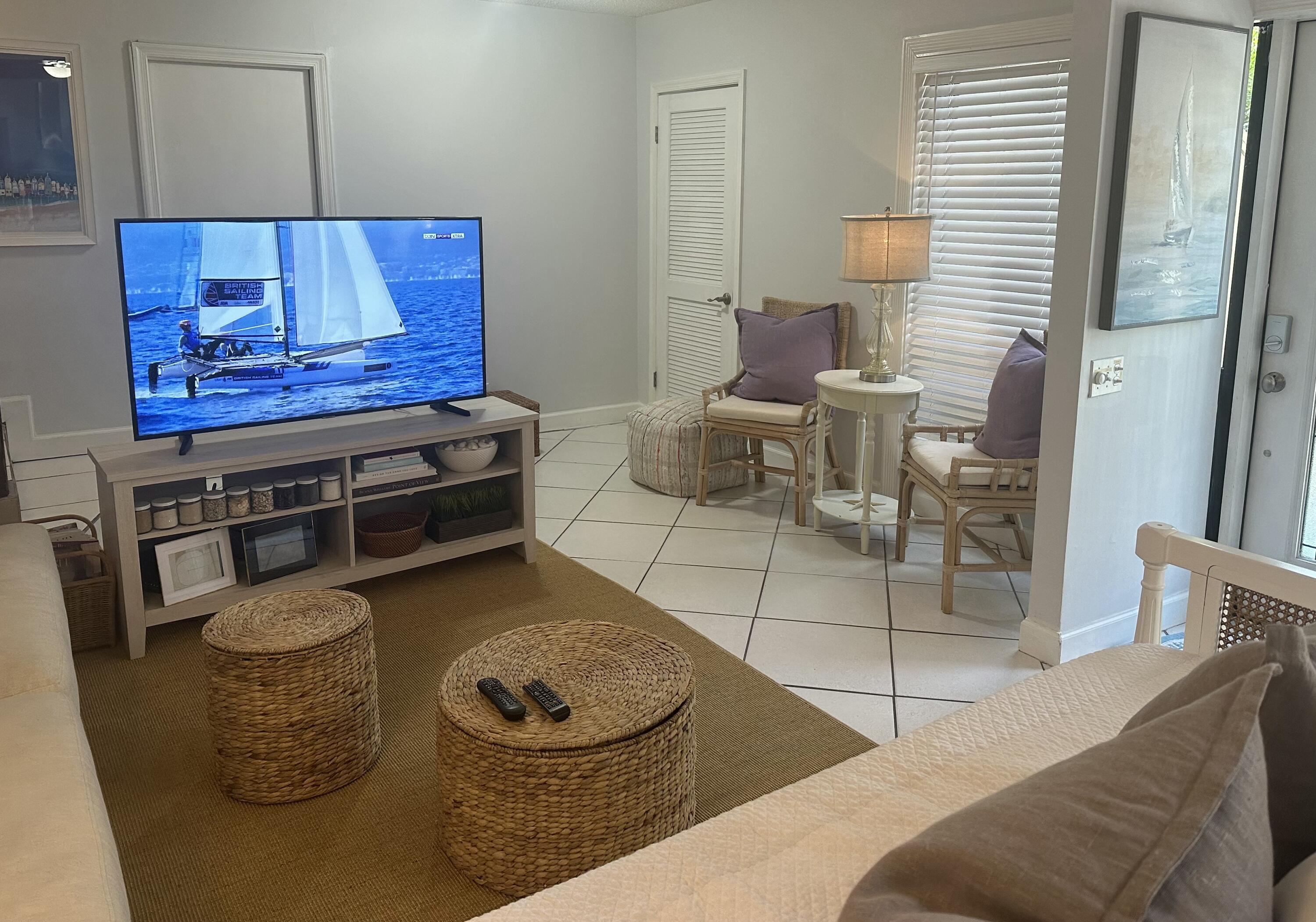 1605 Highway 1, Unit 2F Jupiter, FL 33477 - Photo 13 of 43 IMG_3114