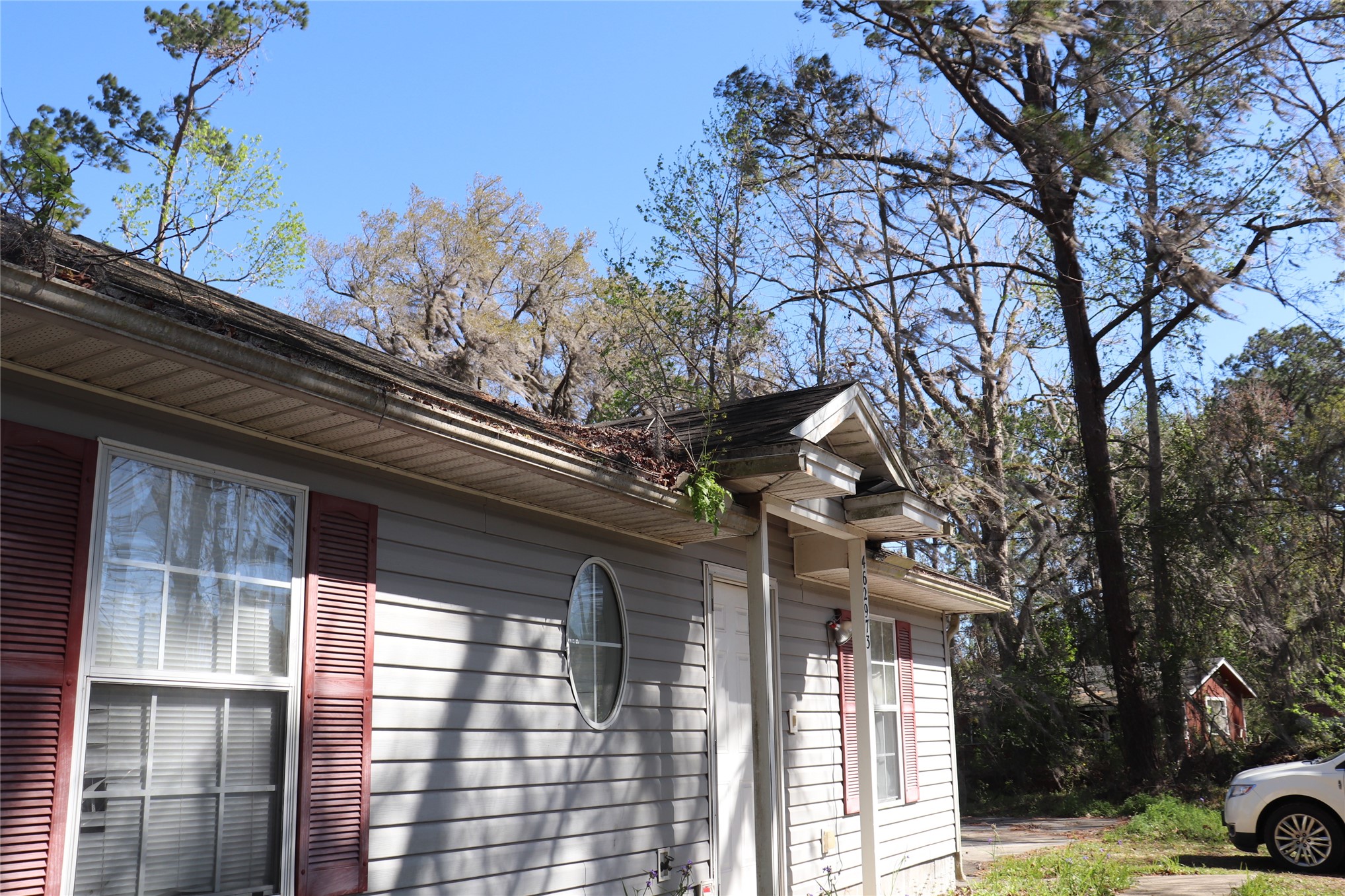 462973 State Road 200 Yulee, FL 32097 - Photo 3 of 18 a car parked in front of a building