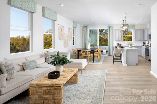 $389,990 | 9242 Pagoda Oak Drive, Charlotte, NC 28269