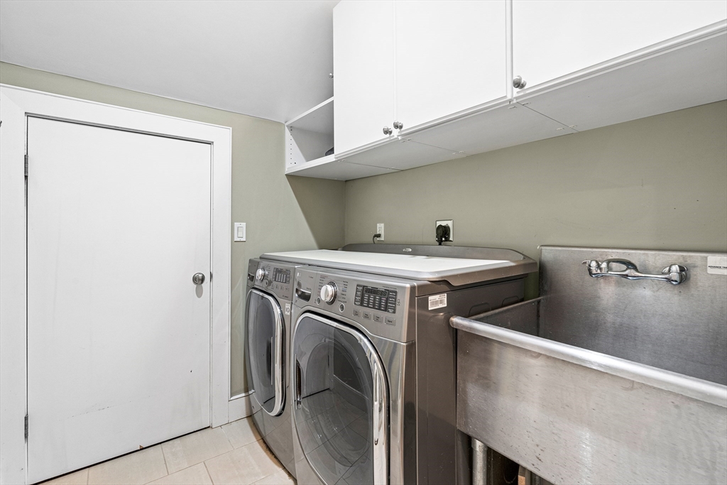 9 Patton Road Wellesley, MA 02482 - Photo 26 of 34 a utility room with dryer and washer