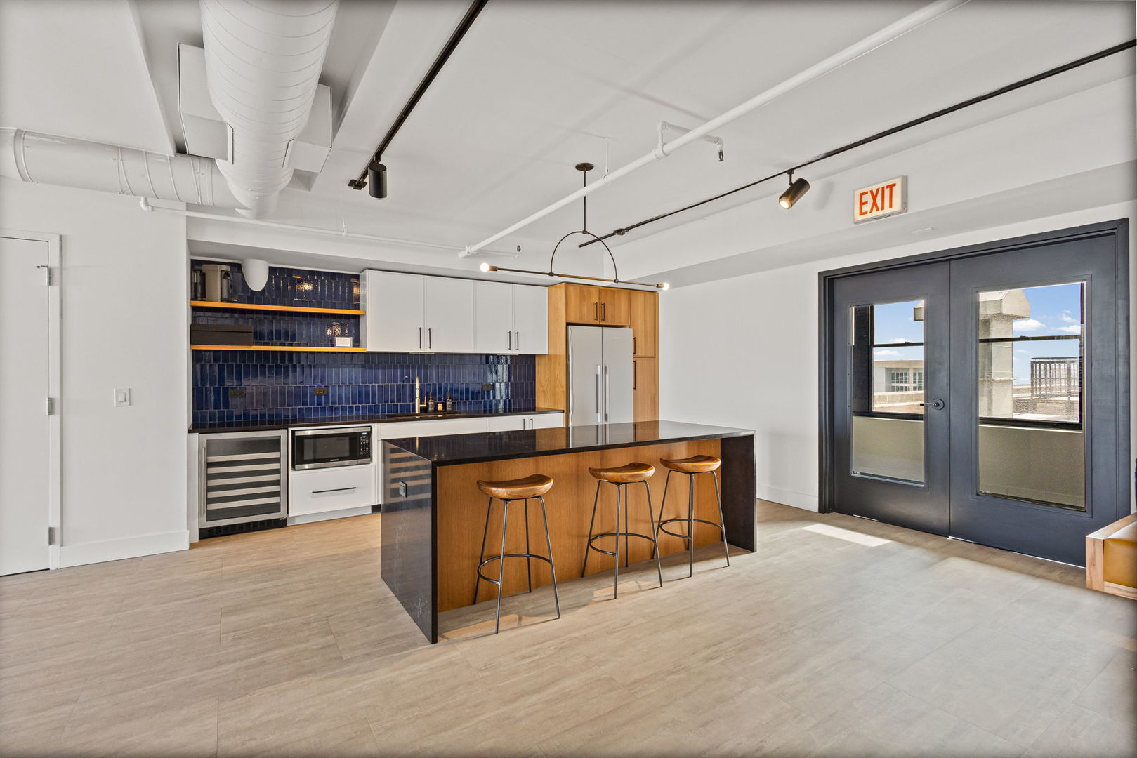 728 West Jackson Boulevard, Unit 701 Chicago, IL 60661 - Photo 13 of 35
