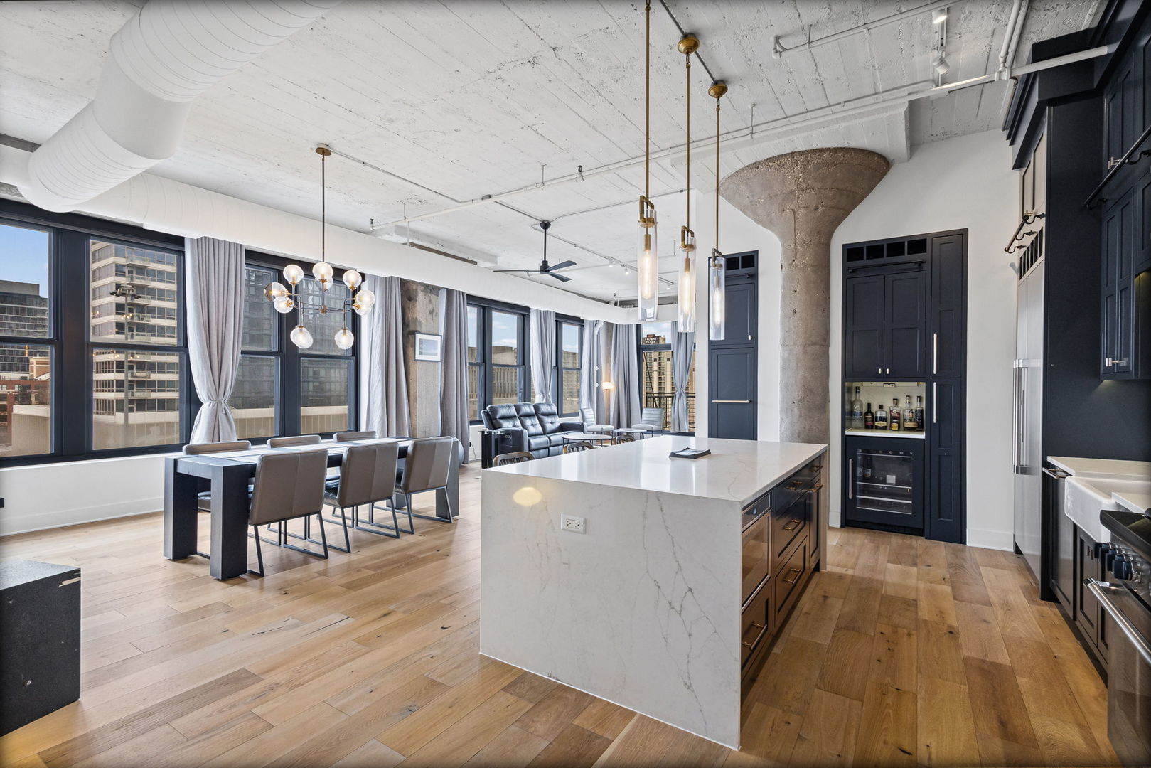 728 West Jackson Boulevard, Unit 701 Chicago, IL 60661 - Photo 16 of 35