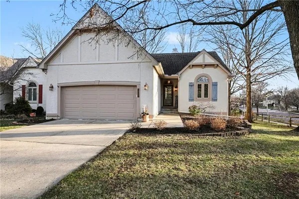 $535,000 | 7865 West 118th Terrace, Overland Park, KS 66210