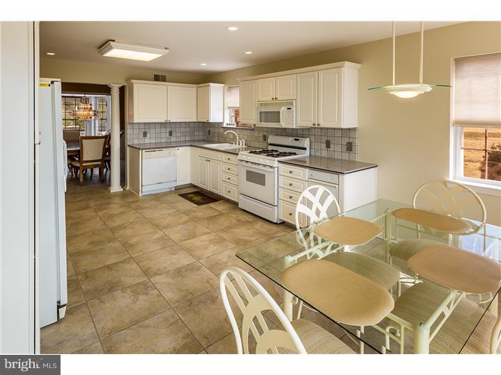 45 Jennings Road Medford, NJ 08055 - Photo 8 of 25 Kitchen