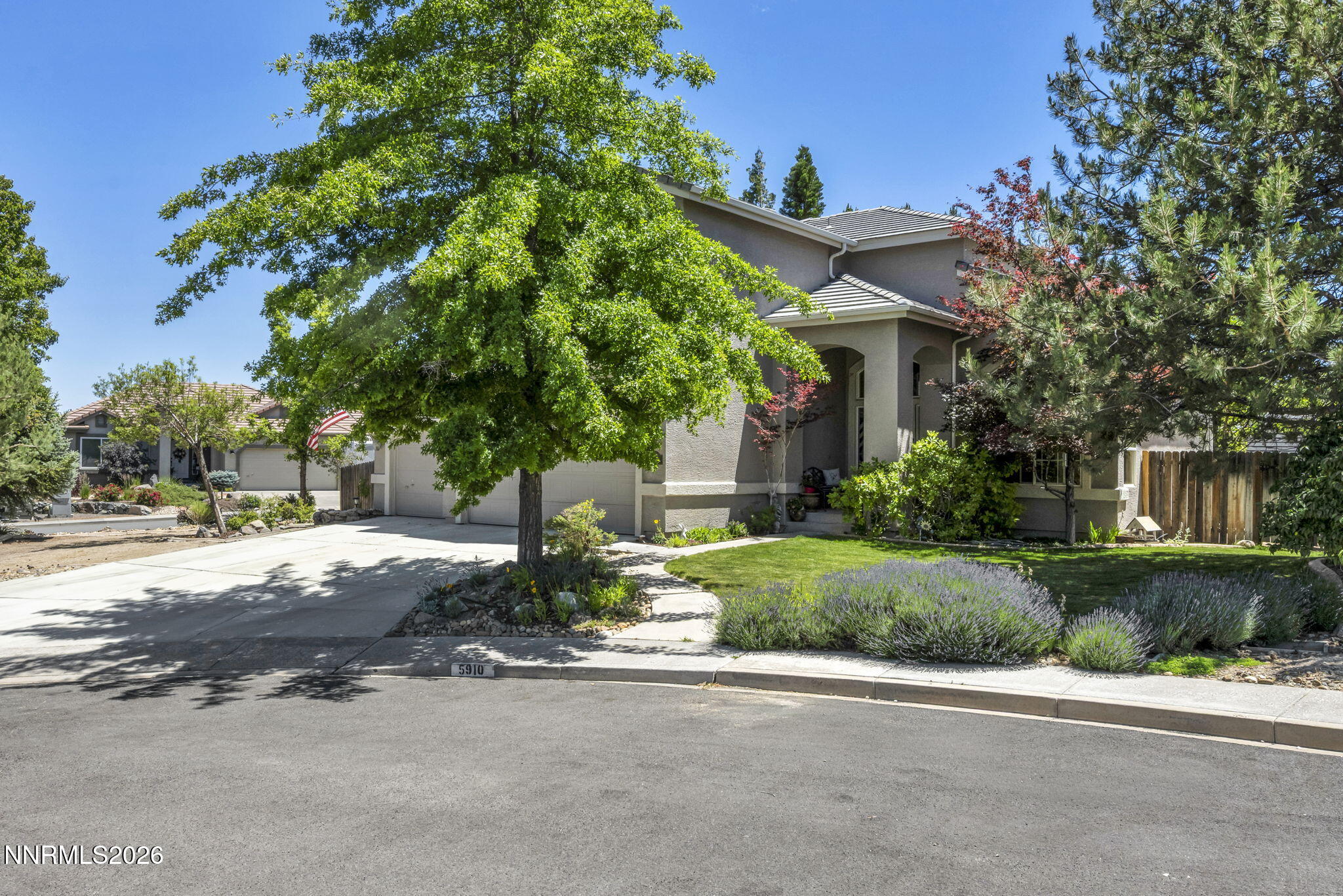 5910 Roxbury Court Reno, NV 89523 - Photo 5 of 62 5-web-or-mls-5910-roxbury-ct