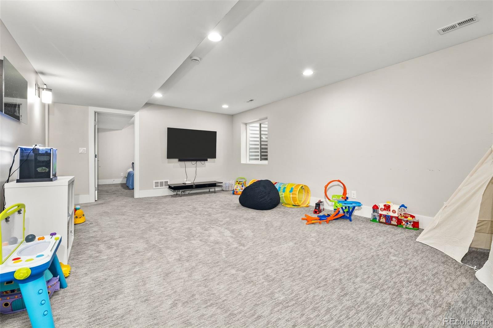 4477 Vrain Street Denver, CO 80212 - Photo 40 of 50